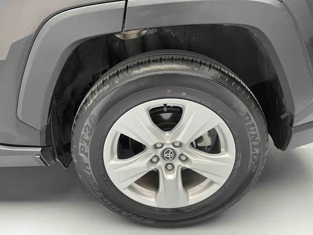 Toyota RAV4 2023 2.0L CVT 2WD City Edition 2023 - thumbnail 8