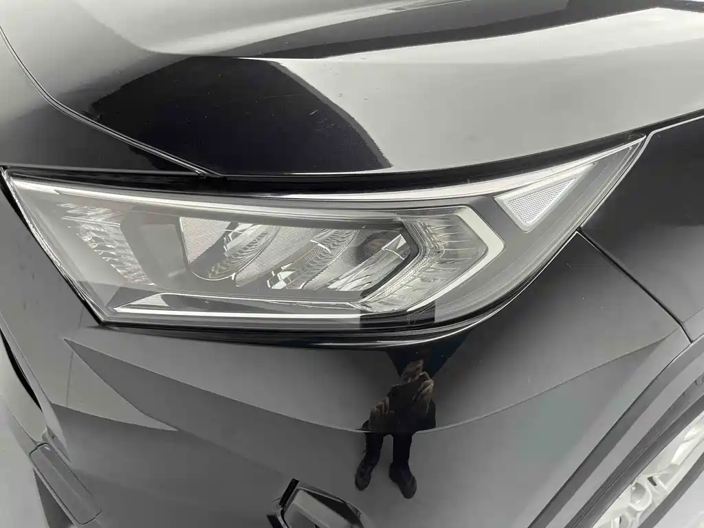 Toyota RAV4 2023 2.0L CVT 2WD City Edition 2023 - thumbnail 18