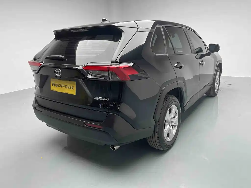 Toyota RAV4 2023 2.0L CVT 2WD City Edition 2023 - thumbnail 19