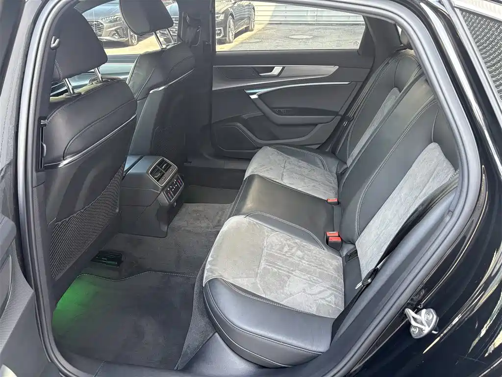 Audi Audi A6L 2022 45 TFSI quattro Premium Dynamic Edition 2022 - thumbnail 10