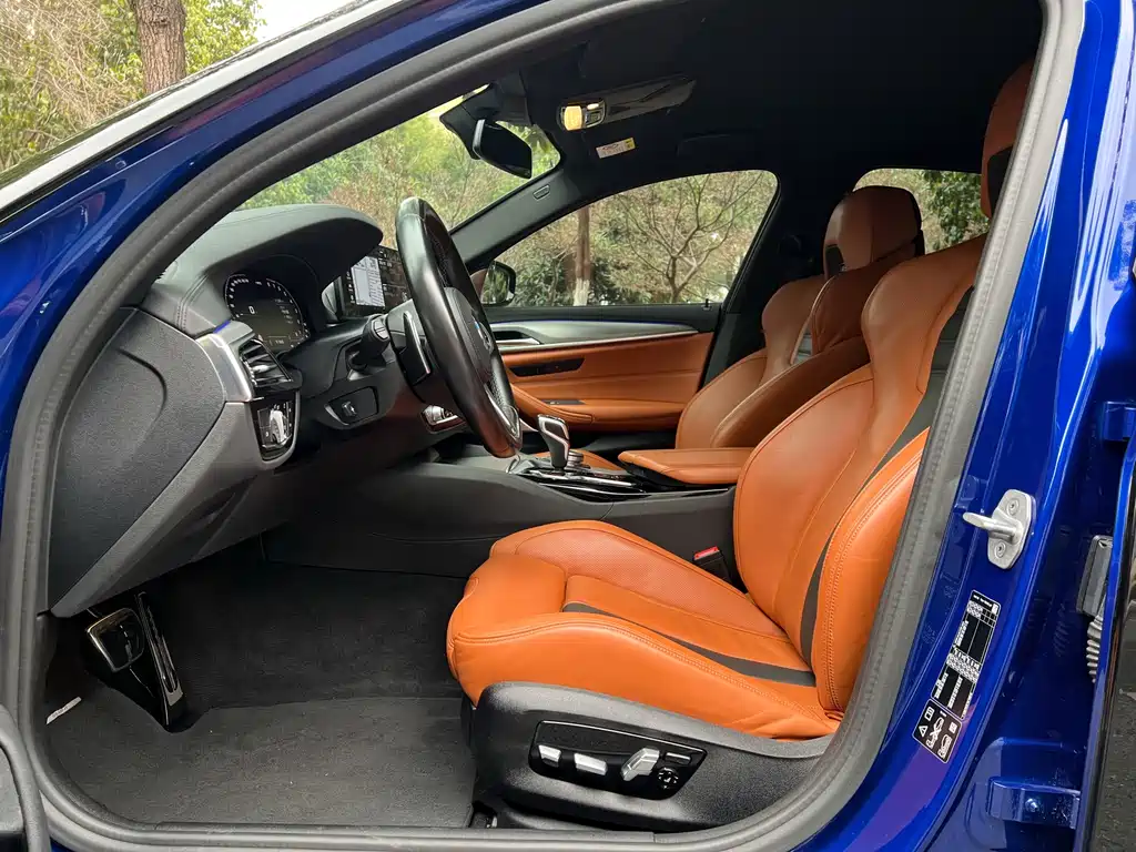 BMW BMW M5 2021 M5 2021 - thumbnail 8