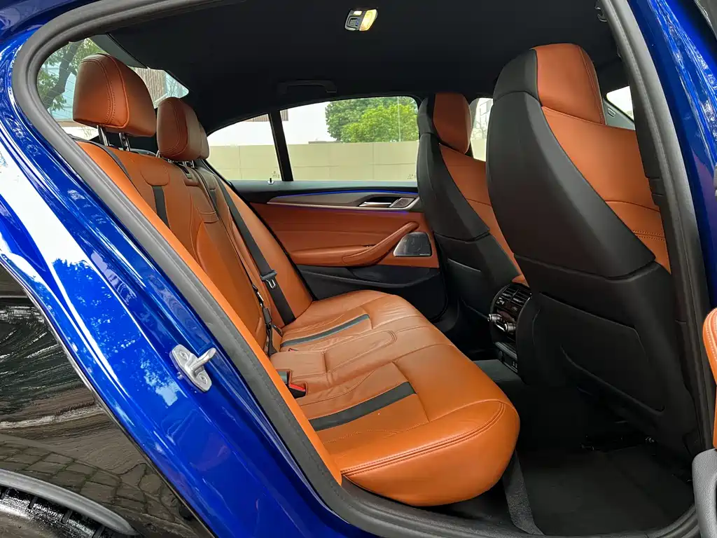 BMW BMW M5 2021 M5 2021 - thumbnail 11