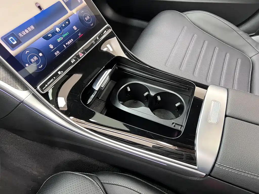 Mercedes-Benz Mercedes-Benz C-Class 2022 C 260 L Sport Edition 2021 - thumbnail 21