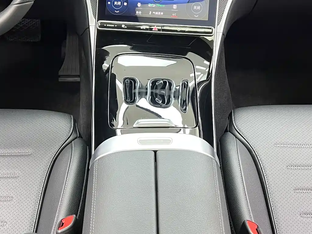 Mercedes-Benz Mercedes-Benz C-Class 2022 C 260 L Sport Edition 2021 - thumbnail 23