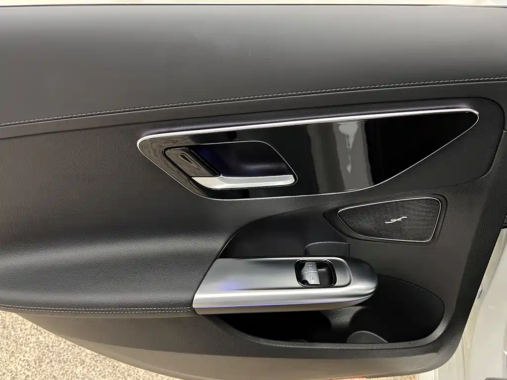 Mercedes-Benz Mercedes-Benz C-Class 2022 C 260 L Sport Edition 2021 - thumbnail 27