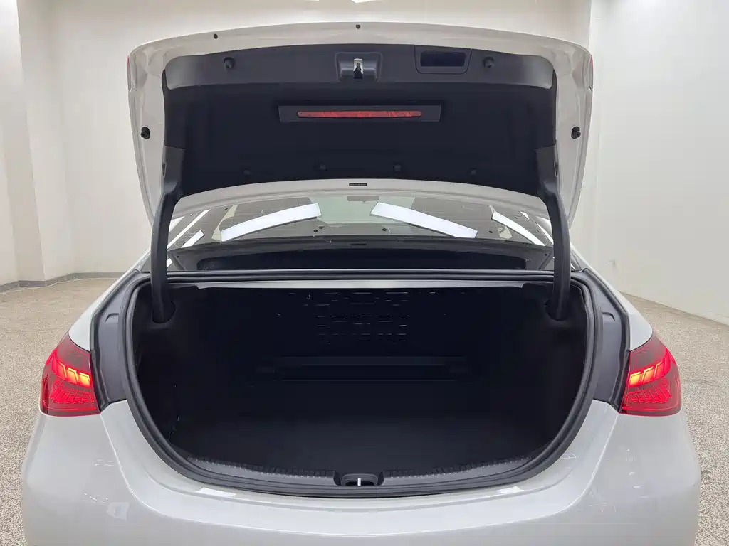 Mercedes-Benz Mercedes-Benz C-Class 2022 C 260 L Sport Edition 2021 - thumbnail 29