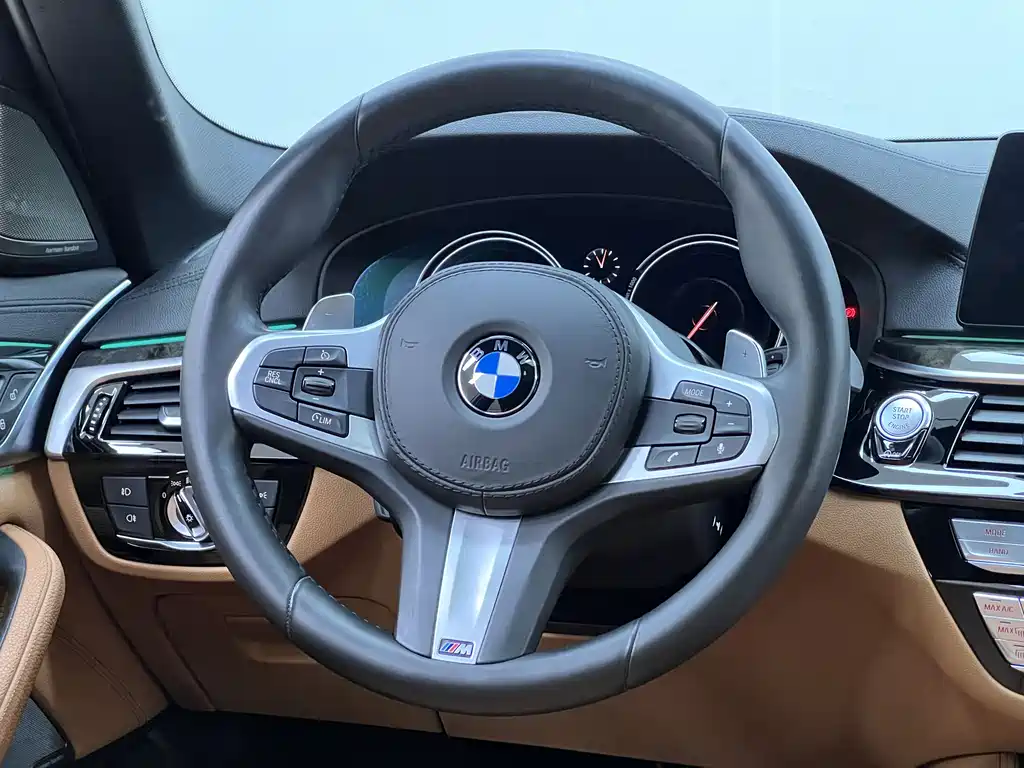 BMW BMW 5 Series 2018 Model Year Facelift 530Li Leading Type M Sport Package 2018 - thumbnail 17