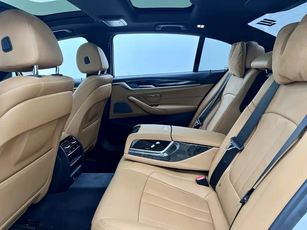 BMW BMW 5 Series 2018 Model Year Facelift 530Li Leading Type M Sport Package 2018 - thumbnail 25