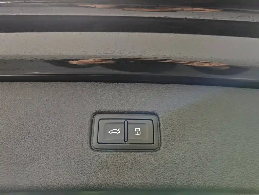 Audi Audi Q7 2023 45 TFSI quattro S line Sport Package 2024 - thumbnail 12