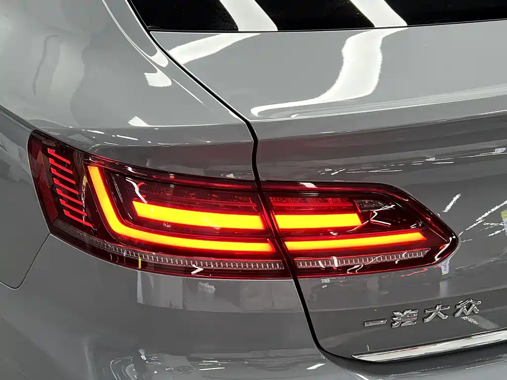 Volkswagen FAW-Volkswagen CC 2021 380TSI Dazzling Edition 2022 - thumbnail 10