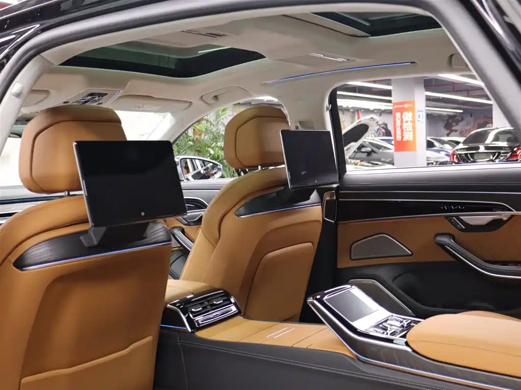 Audi Audi A8 2025 A8L Horch Founder's Edition 55TFSI 2026 - thumbnail 18