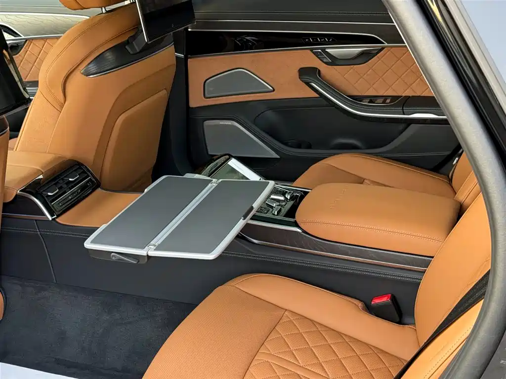 Audi Audi A8 2025 A8L Horch Founder's Edition 55TFSI 2026 - thumbnail 19