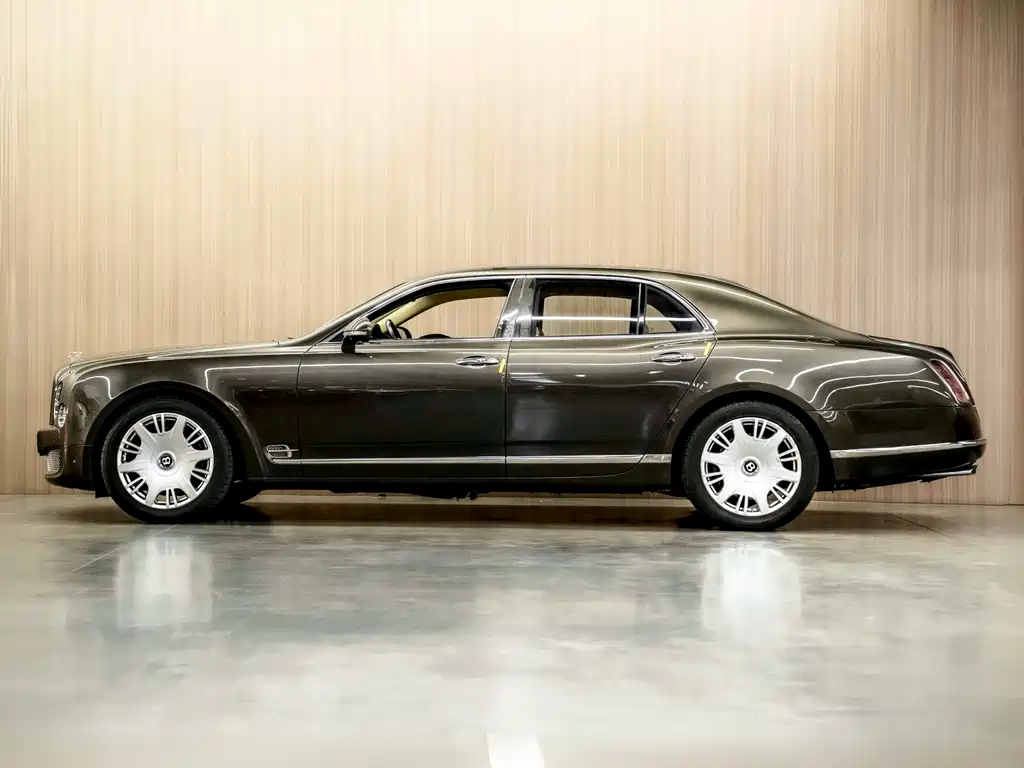 Bentley Mulsanne 2011 6.8T Luxury Edition 2011 - thumbnail 2