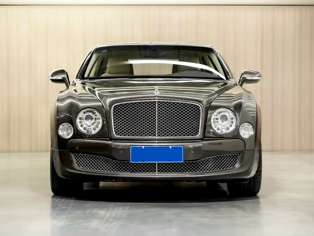 Bentley Mulsanne 2011 6.8T Luxury Edition 2011 - thumbnail 4