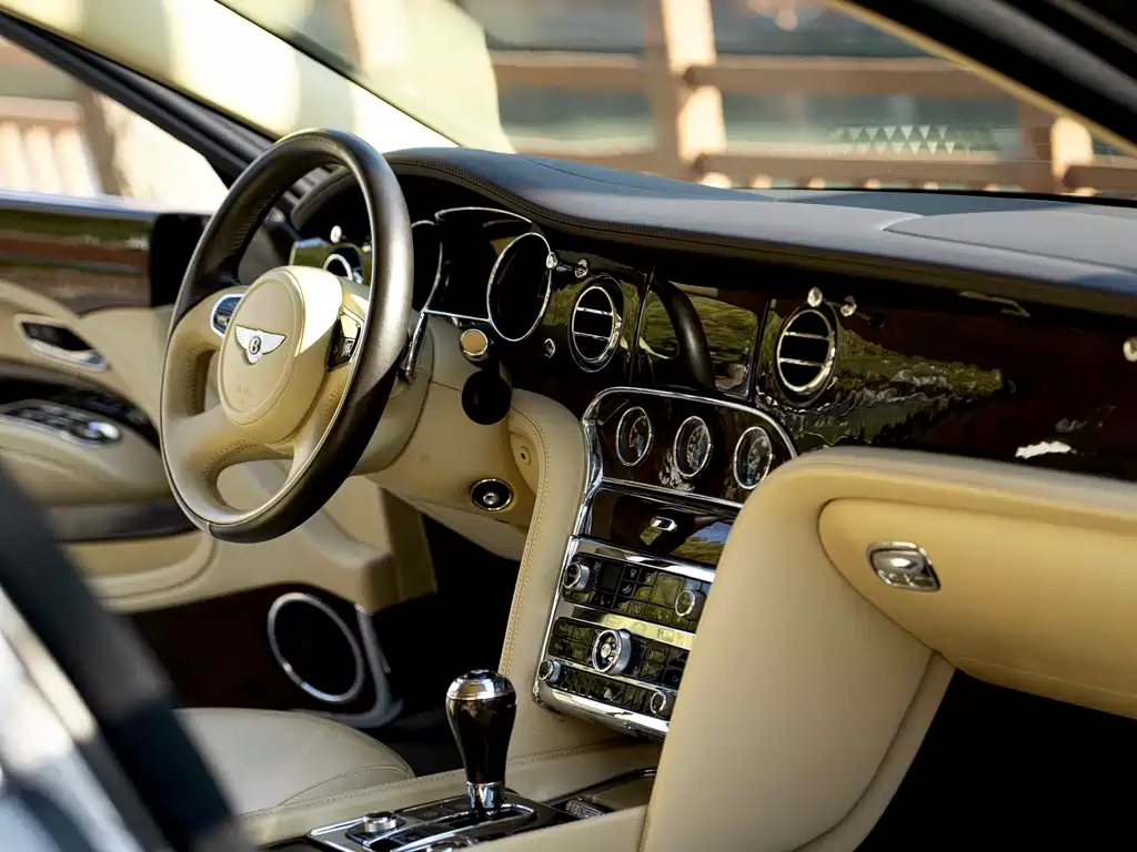 Bentley Mulsanne 2011 6.8T Luxury Edition 2011 - thumbnail 7