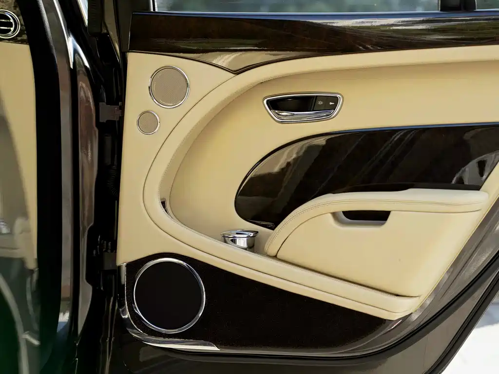 Bentley Mulsanne 2011 6.8T Luxury Edition 2011 - thumbnail 12