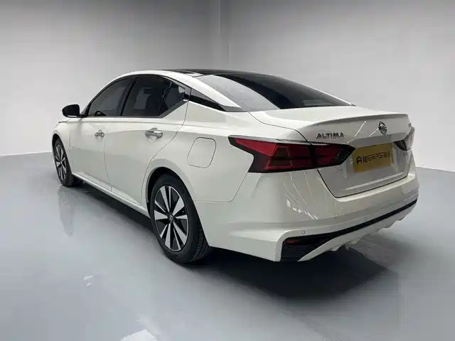 Nissan Nissan Altima 2021 2.0L XL Comfort Edition 2023 - thumbnail 2