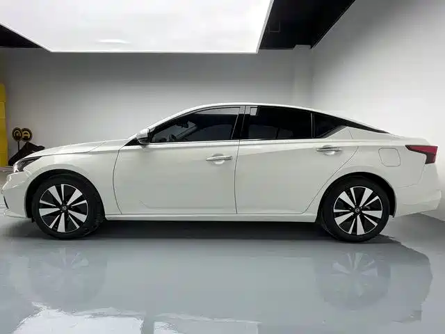 Nissan Nissan Altima 2021 2.0L XL Comfort Edition 2023 - thumbnail 6