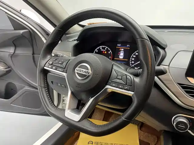 Nissan Nissan Altima 2021 2.0L XL Comfort Edition 2023 - thumbnail 13