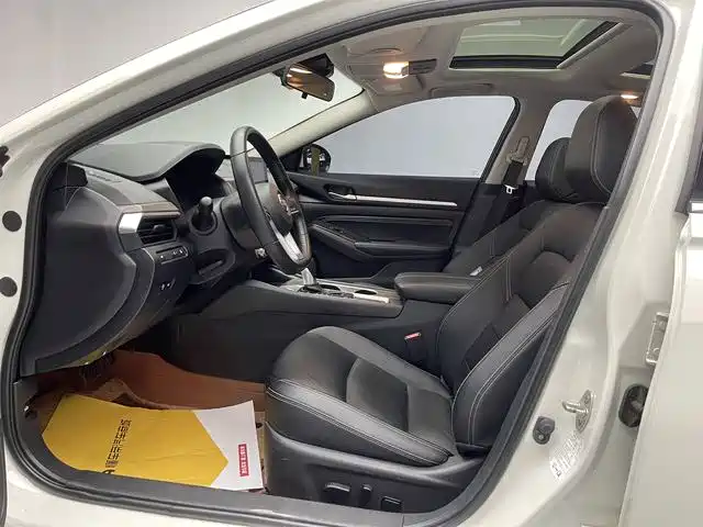 Nissan Nissan Altima 2021 2.0L XL Comfort Edition 2023 - thumbnail 16