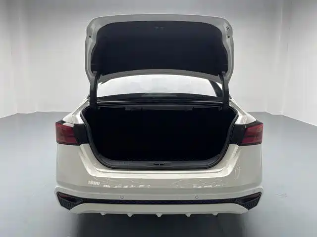 Nissan Nissan Altima 2021 2.0L XL Comfort Edition 2023 - thumbnail 17