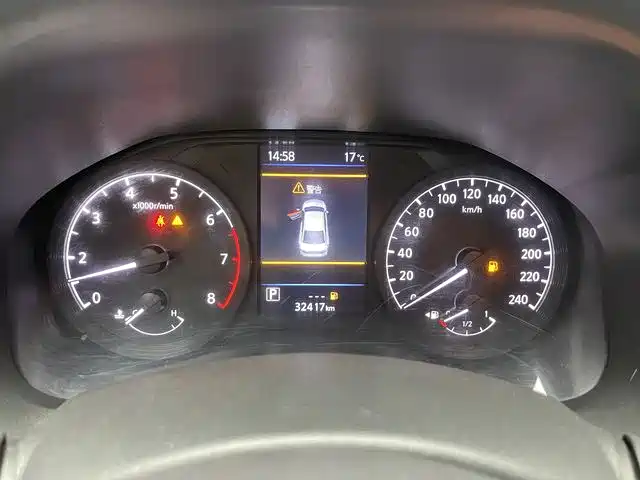Nissan Nissan Altima 2021 2.0L XL Comfort Edition 2023 - thumbnail 20