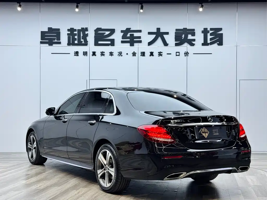 Mercedes-Benz Mercedes-Benz E-Class 2018 E 200 L Sport 2018 - thumbnail 15