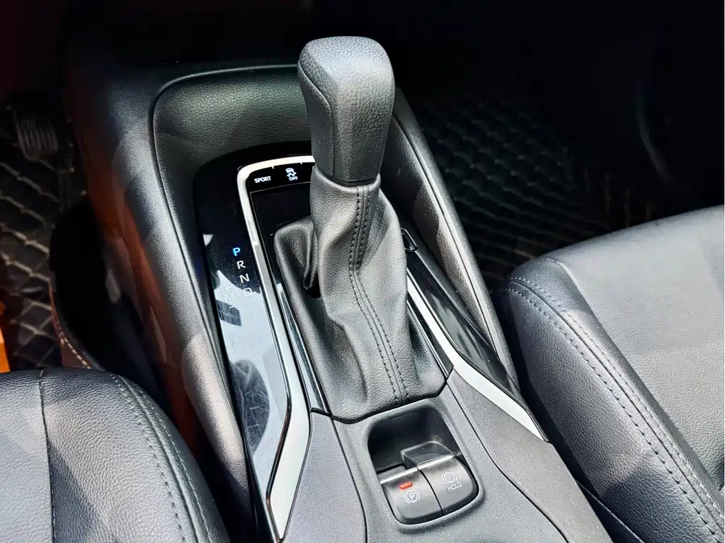 Toyota Toyota Levin 2019 185T CVT Luxury Edition China V 2019 - thumbnail 4