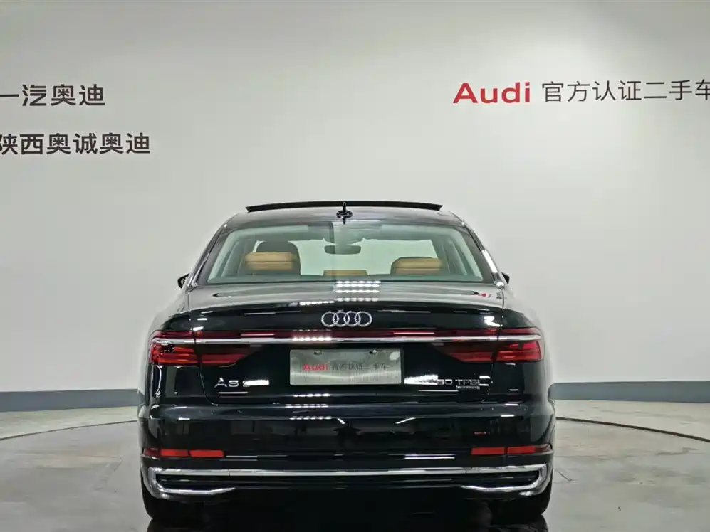Audi Audi A8 2025 A8L 50 TFSI quattro Premium Selection 2026 - thumbnail 5