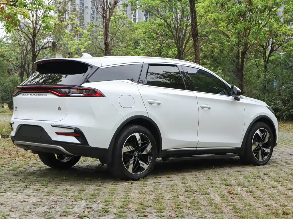 BYD BYD Tang NEV 2023 DM-i Champion Edition 112KM Premium Model 2023 - thumbnail 3