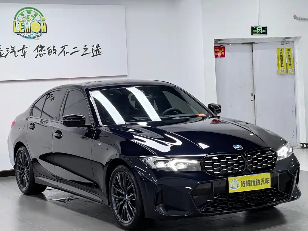 BMW BMW 3 Series 2023 325i M Sport Shadow Night Package 2023 - thumbnail 3