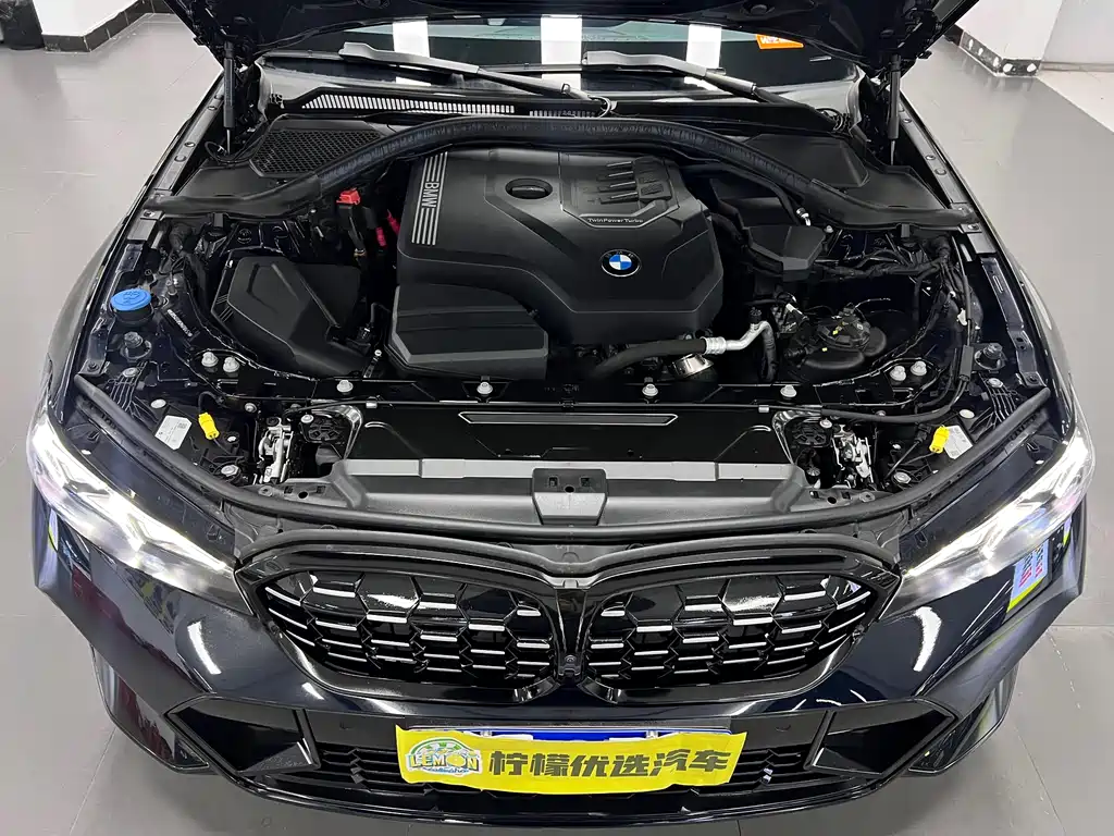 BMW BMW 3 Series 2023 325i M Sport Shadow Night Package 2023 - thumbnail 11