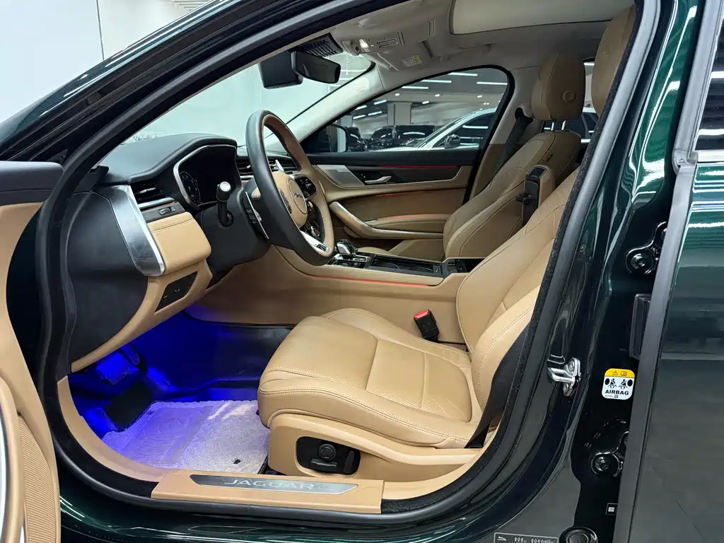 Jaguar Jaguar XFL 2024 2.0T P250 RWD Luxury Premium Edition 2025 - thumbnail 6