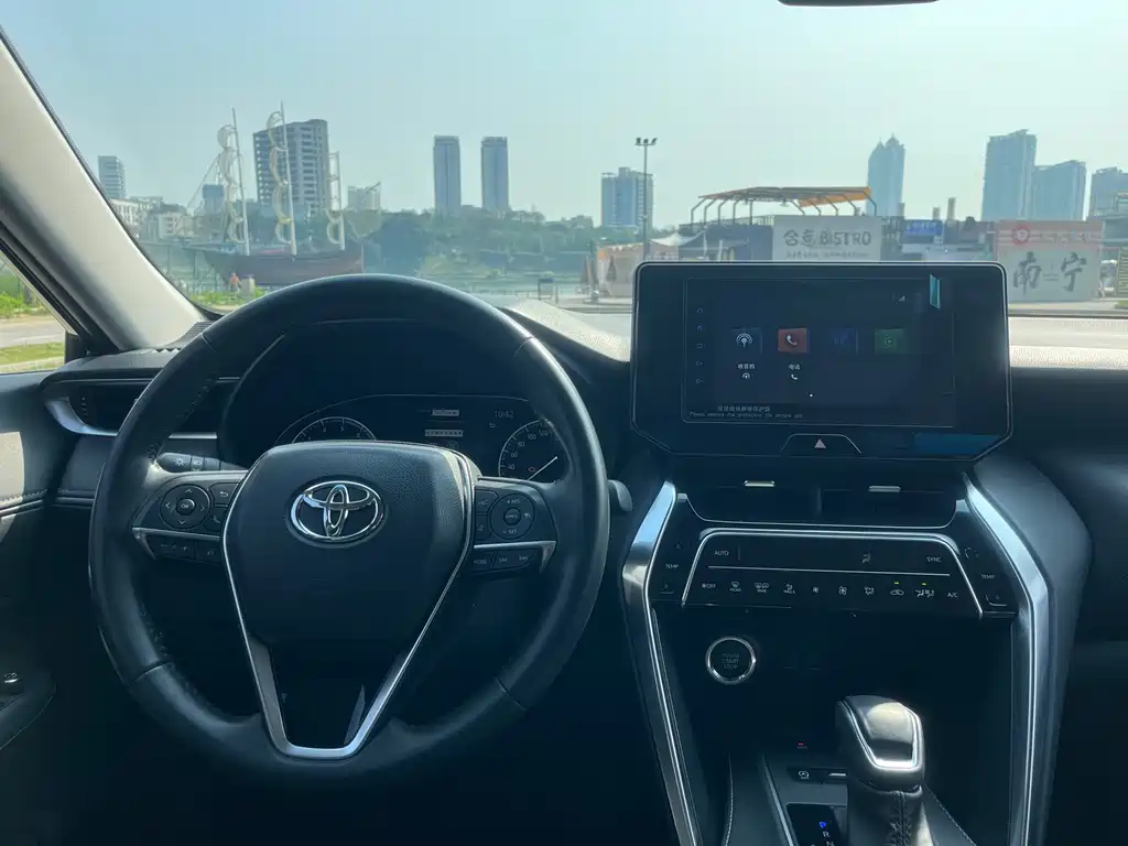 Toyota Venza 2022 2.0L CVT 2WD Luxury Edition 2023 - thumbnail 27