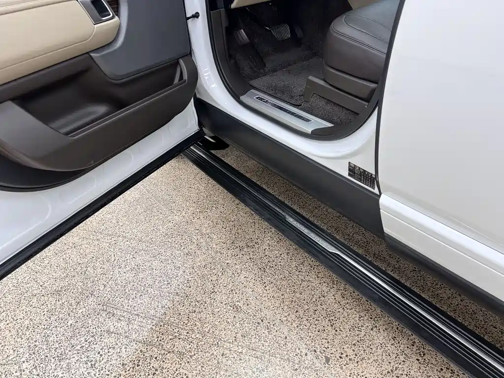Land Rover Range Rover 2018 3.0 SC V6 Vogue Autobiography Long Wheelbase 2018 - thumbnail 30