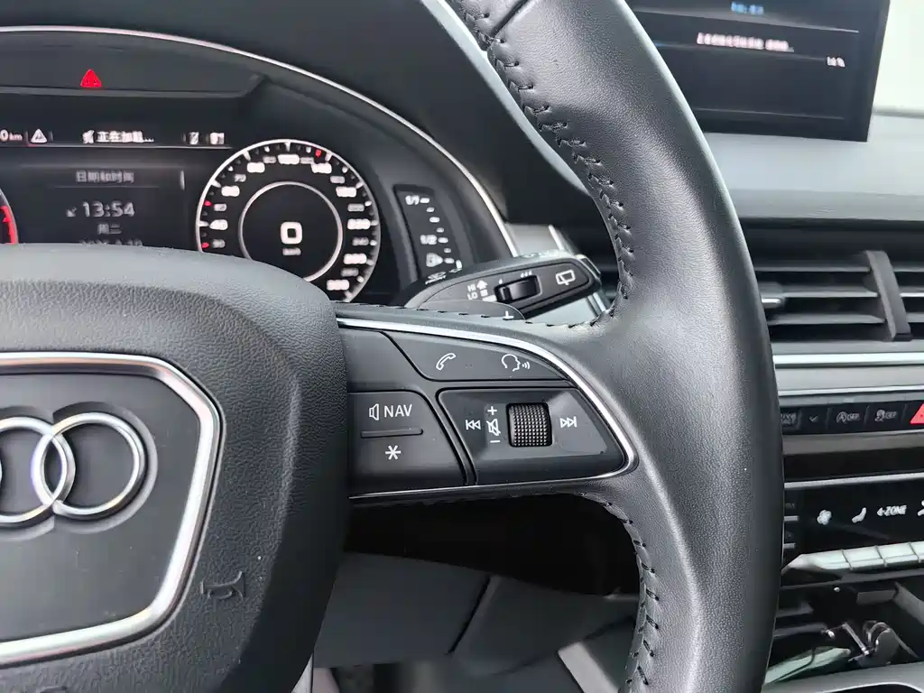 Audi Audi Q7 2019 45 TFSI S line Sport 2019 - thumbnail 11