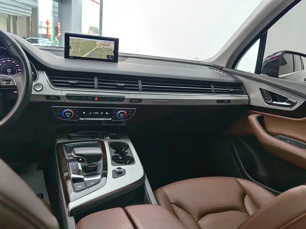 Audi Audi Q7 2019 45 TFSI S line Sport 2019 - thumbnail 20