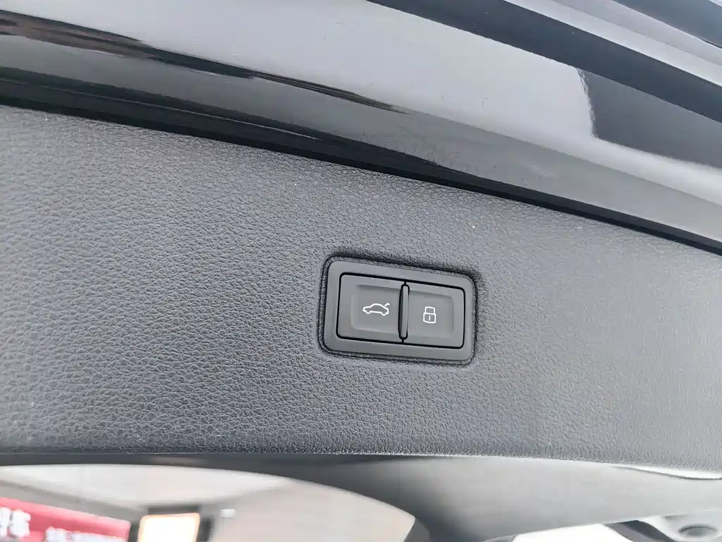 Audi Audi Q7 2019 45 TFSI S line Sport 2019 - thumbnail 26