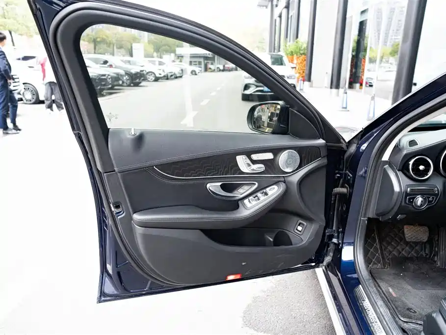 Mercedes-Benz Mercedes-Benz C-Class 2020 C 260 L Sport Edition 2020 - thumbnail 12