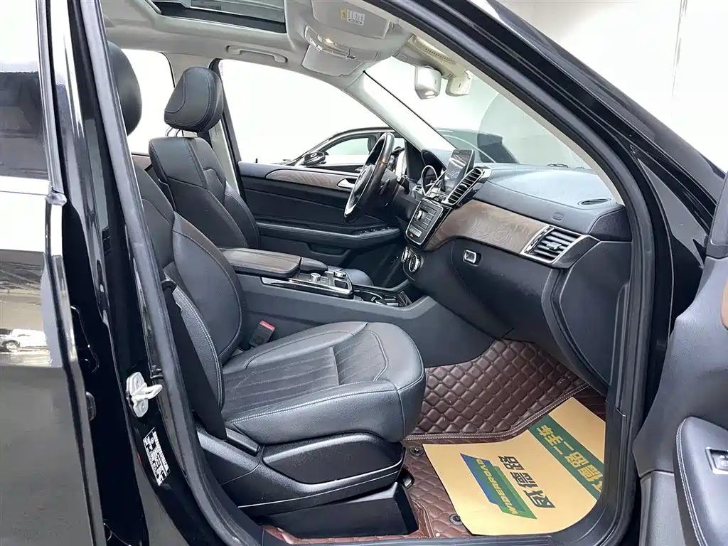 Mercedes-Benz Mercedes-Benz GLE 2018 GLE 320 4MATIC Luxury Edition 2018 - thumbnail 16
