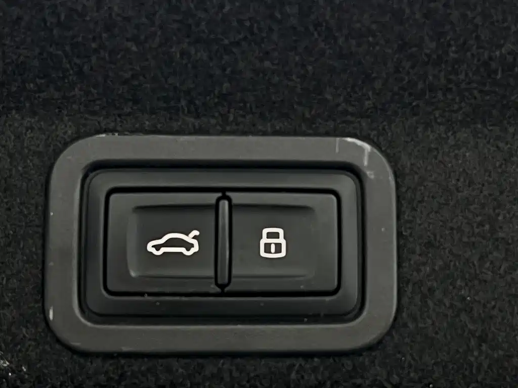 Audi Audi A6L 2023 45 TFSI Premium Dynamic Edition 2022 - thumbnail 22