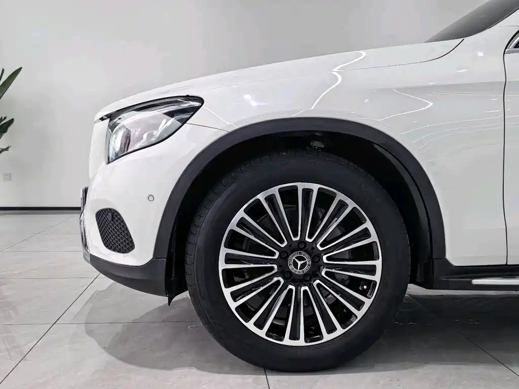 Mercedes-Benz Mercedes-Benz GLC 2018 GLC 200 4MATIC 2018 - thumbnail 4