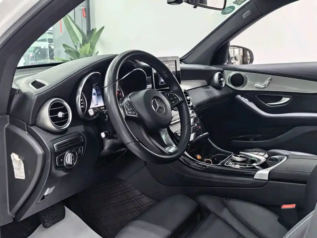 Mercedes-Benz Mercedes-Benz GLC 2018 GLC 200 4MATIC 2018 - thumbnail 18