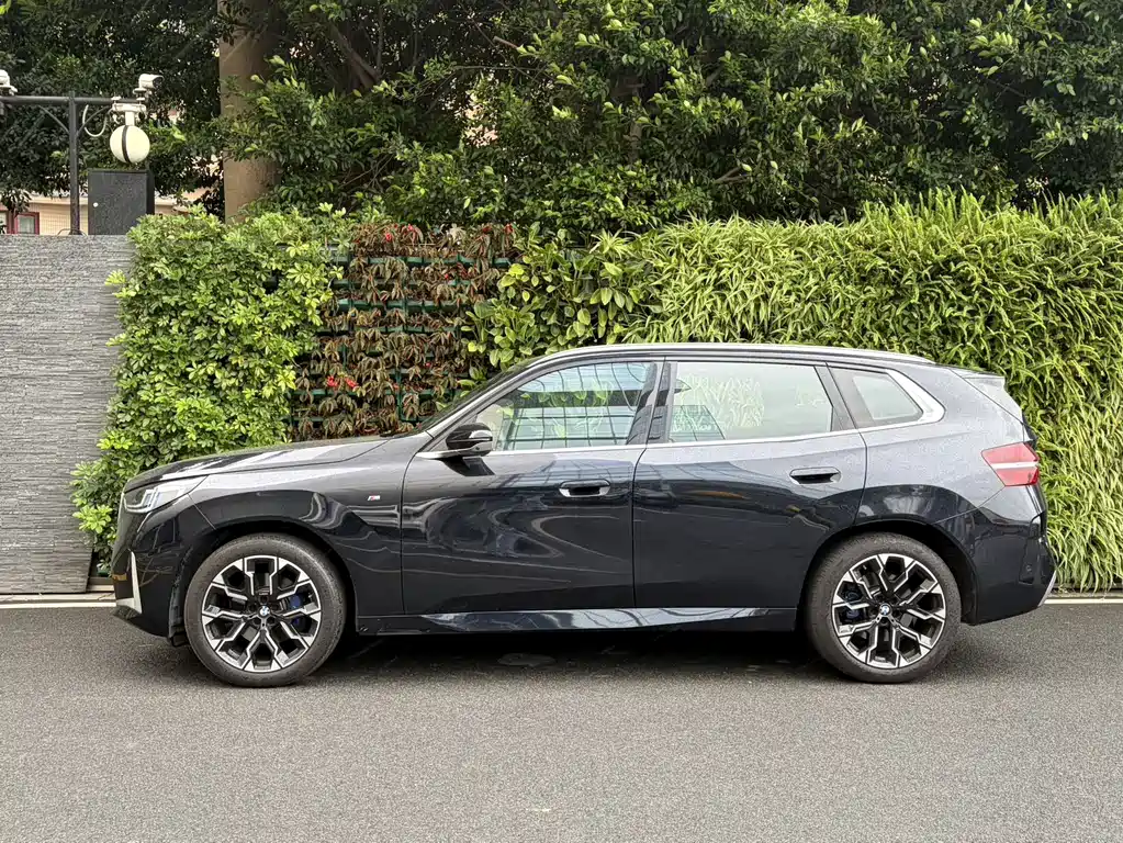 BMW BMW X3 2025 xDrive30L Premium M Sport Package 2025 - thumbnail 3