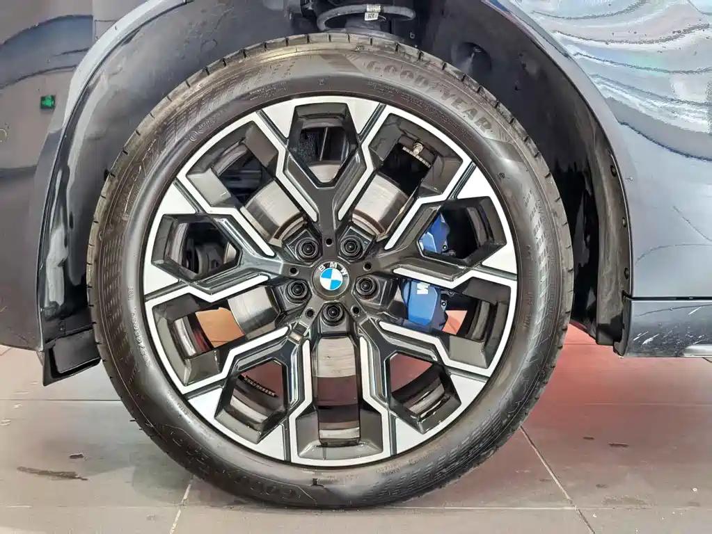 BMW BMW X3 2025 xDrive30L Premium M Sport Package 2025 - thumbnail 6