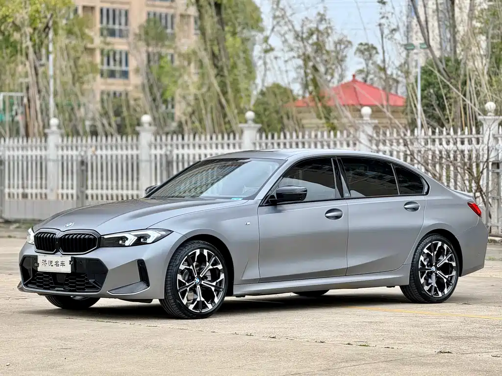BMW BMW 3 Series 2025 330Li 50th Anniversary Limited Edition 2025 - thumbnail 2