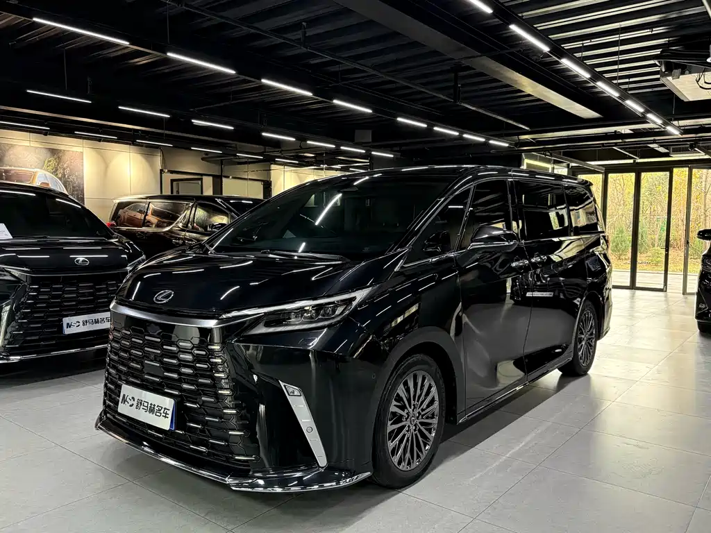 Lexus Lexus LM 350h 7-seater Elegant Edition 2023 2025