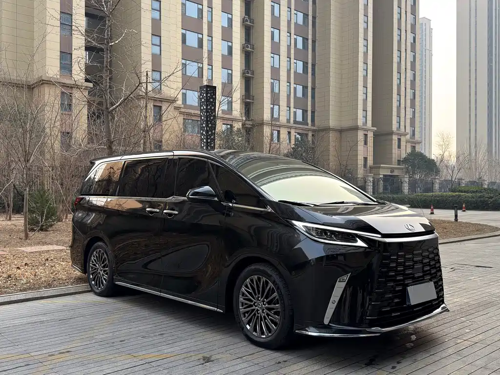 Lexus Lexus LM 350h 7-seater Elegant Edition 2023 2025 - thumbnail 4