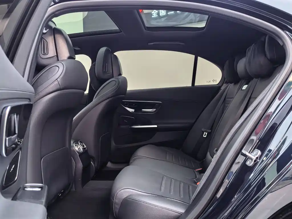 Mercedes-Benz Mercedes-Benz C-Class 2024 C 260 L Sport Edition 2024 - thumbnail 9