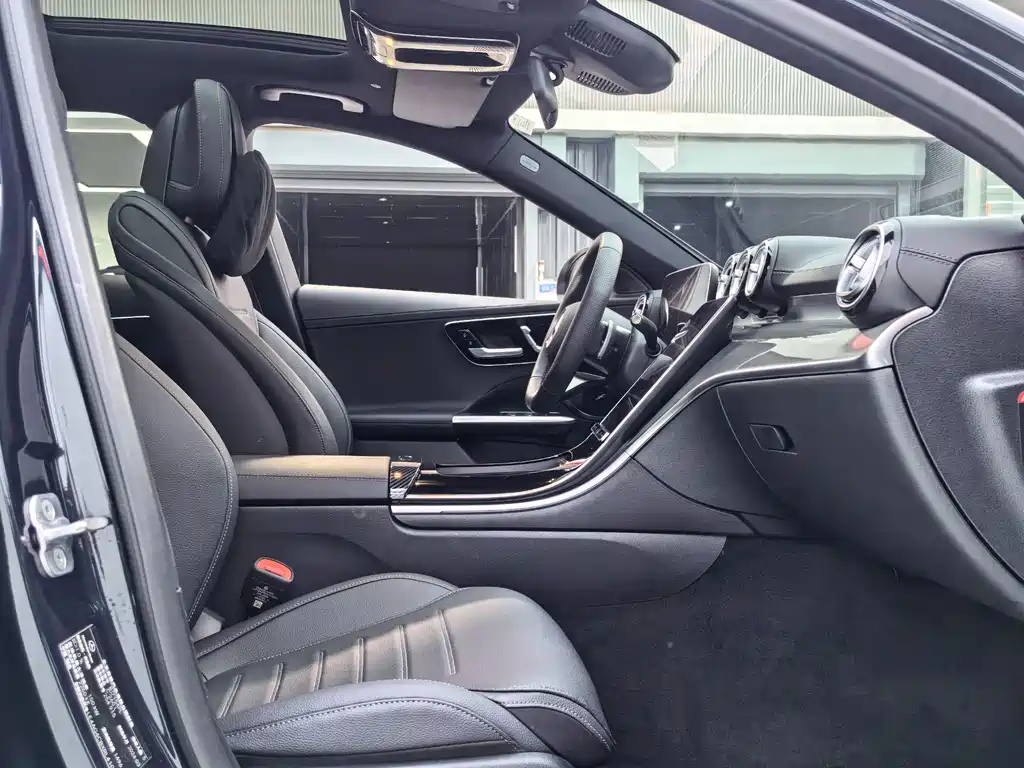 Mercedes-Benz Mercedes-Benz C-Class 2024 C 260 L Sport Edition 2024 - thumbnail 19